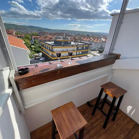 Liboroapartments Ni