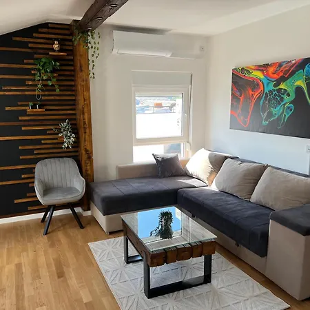 Διαμέρισμα Liboroapartments *