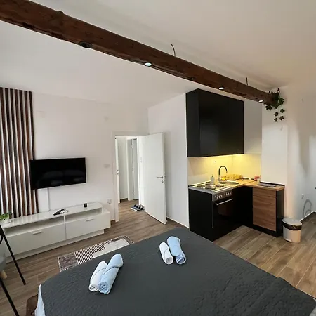 Liboroapartments * Ni